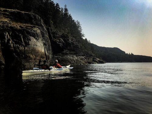 coastlineKayak.JPG